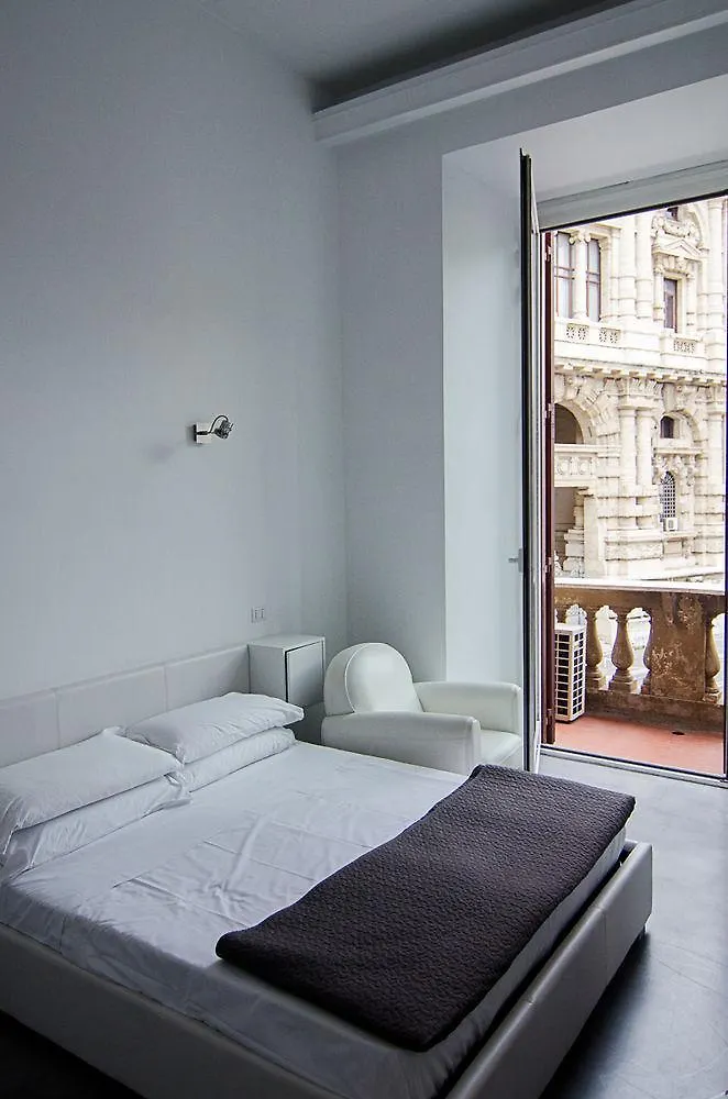 We Love Roma Guest House 2*, 로마